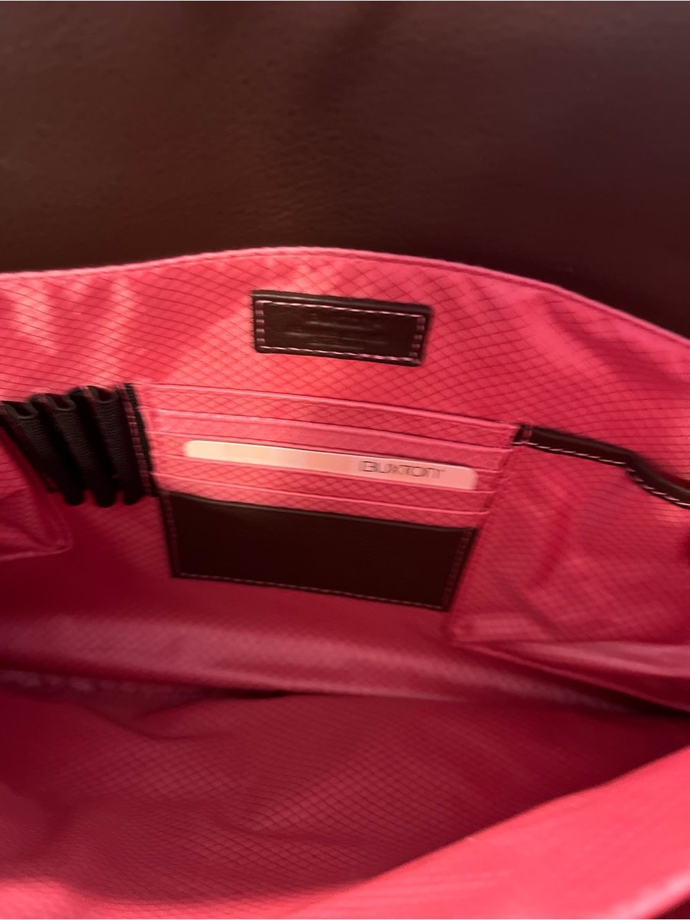Buxton Brown Leather Shoulder Bag with Pink ID Tag - Picture 3 of 9